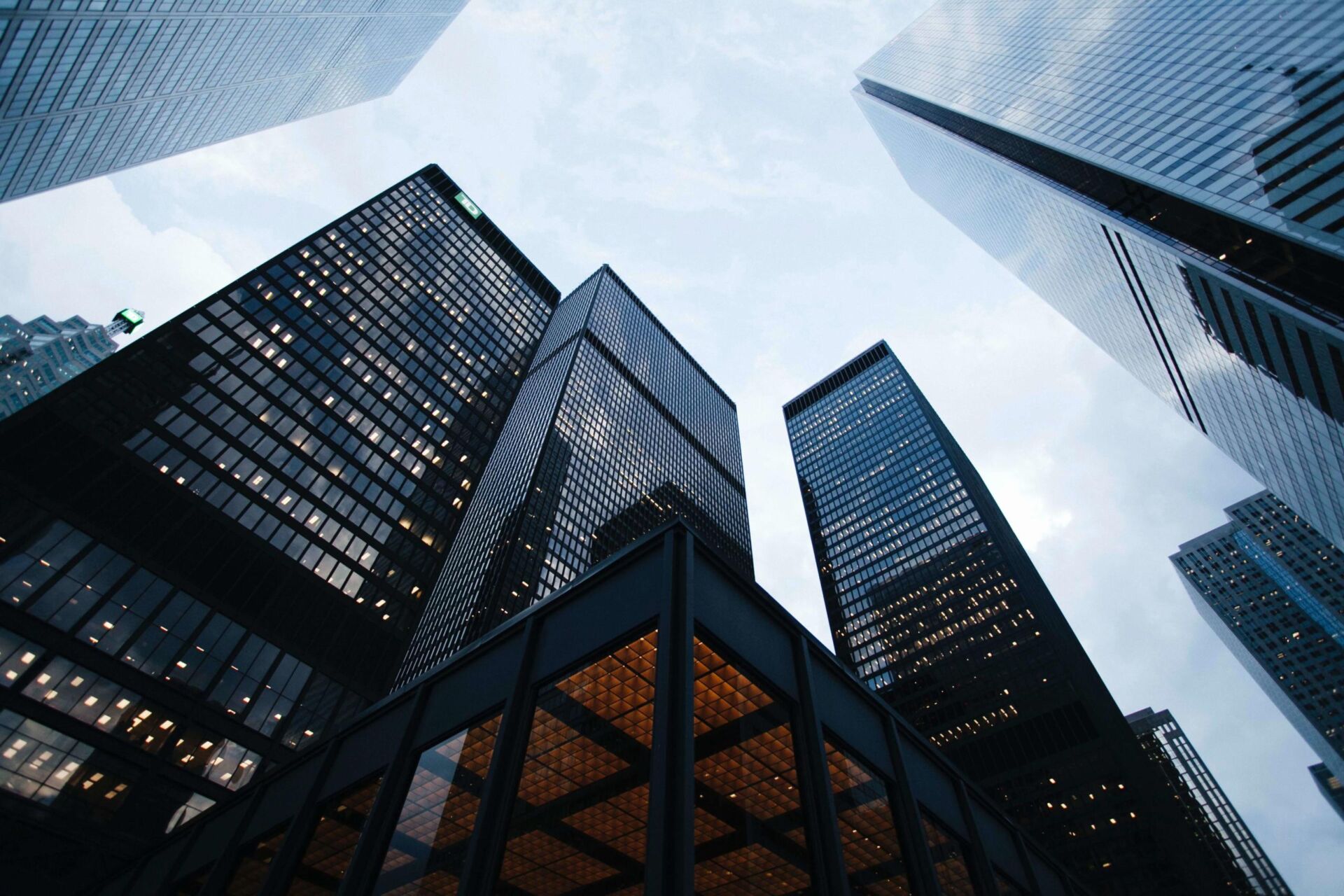 5 Common myths about the real estate industry